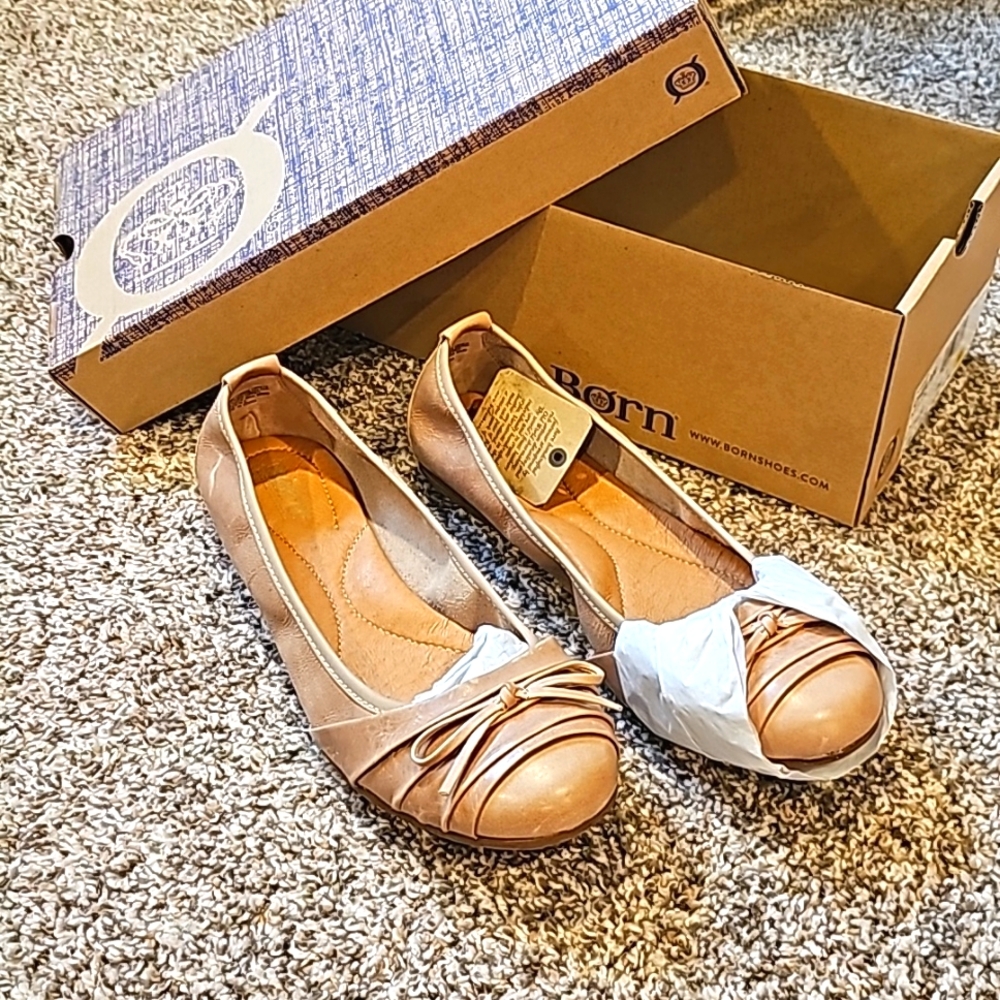 Brand New Born flats